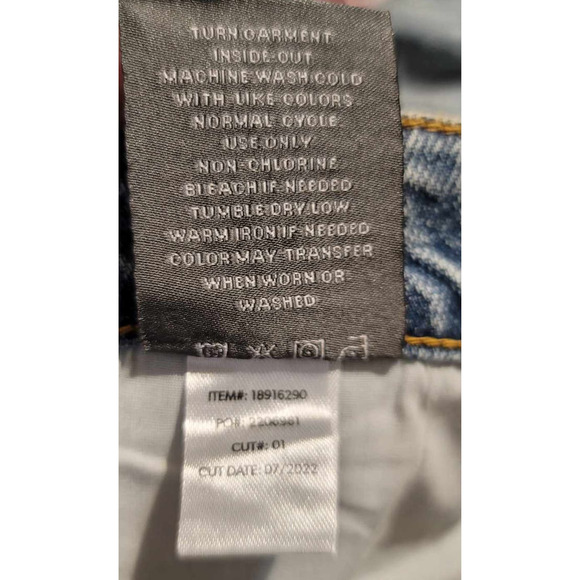 Torrid High-Rise Straight Vintage Stretch Mid-Rise Sequin Backed Jeans 12R NEW - Picture 7 of 10